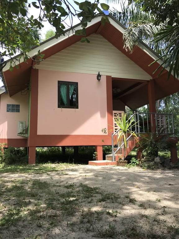 Hotel Cashew nut Bungalows Ao Nang Exterior foto