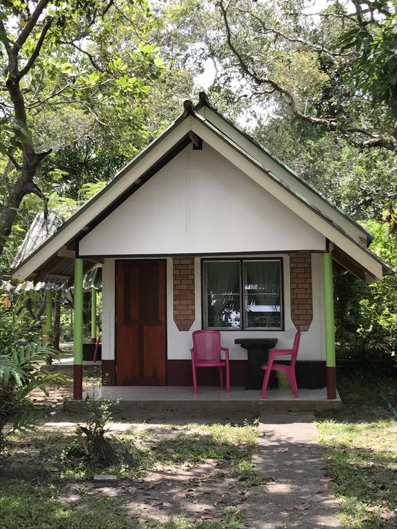 Hotel Cashew nut Bungalows Ao Nang Exterior foto